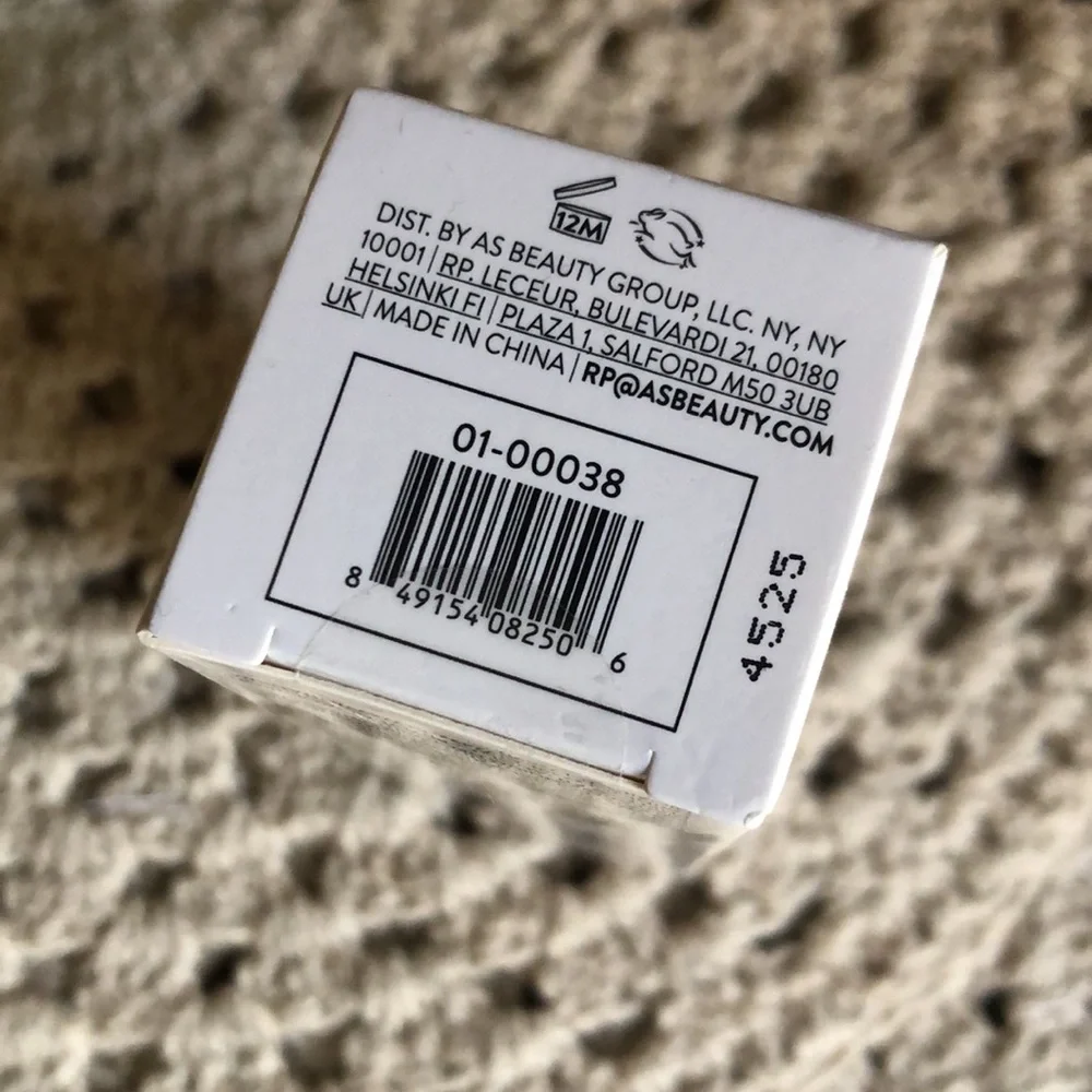 Laura Geller brand new